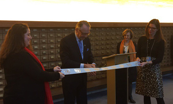 Jan Eliasson at the opening of the reading room
